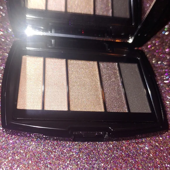 Eye Adore You Ombre Effects 5-Color Eyeshadow Palette Lancome